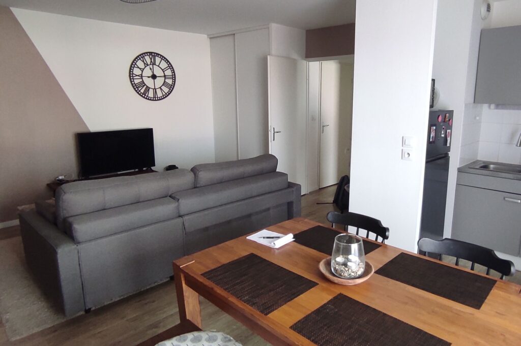 a vendre f2 bis noyelles sous lens piece a vivre